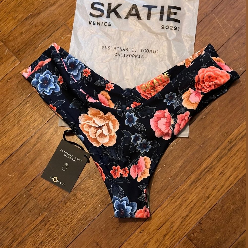SKATIE swim Mandi bottom in Tahiti size Small